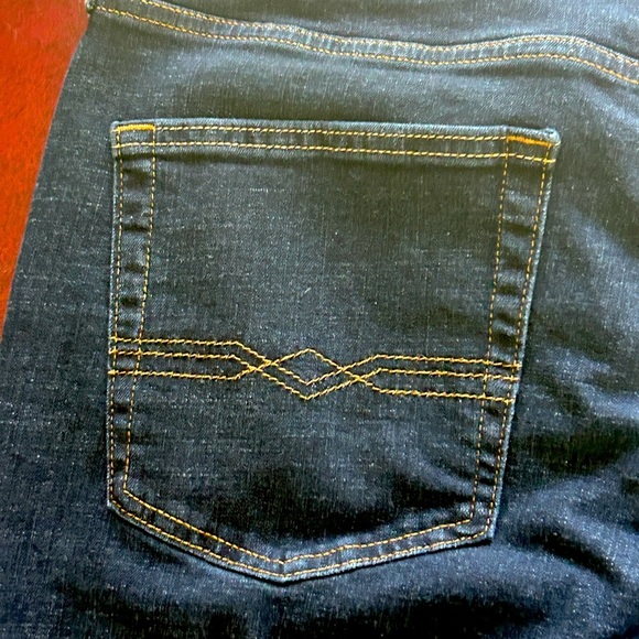 Levi's Denizen Blue 218 Straight Fit Blue Jeans Size 36 W x 30 L - Picture 14 of 15